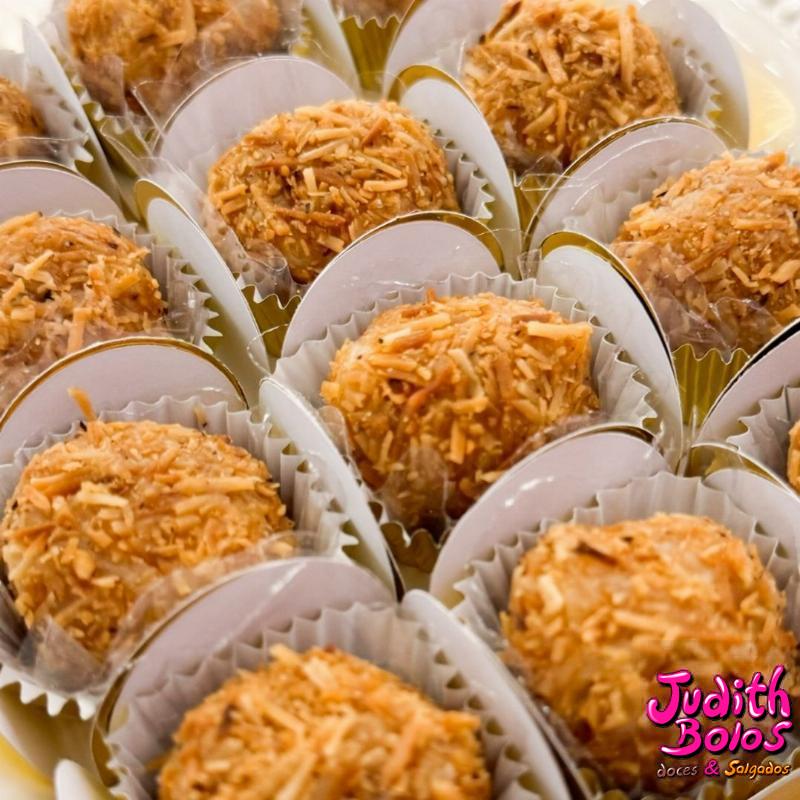 Beijinho de Coco Queimado