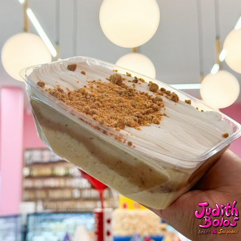 Bolo Gelado de Paçoquinha