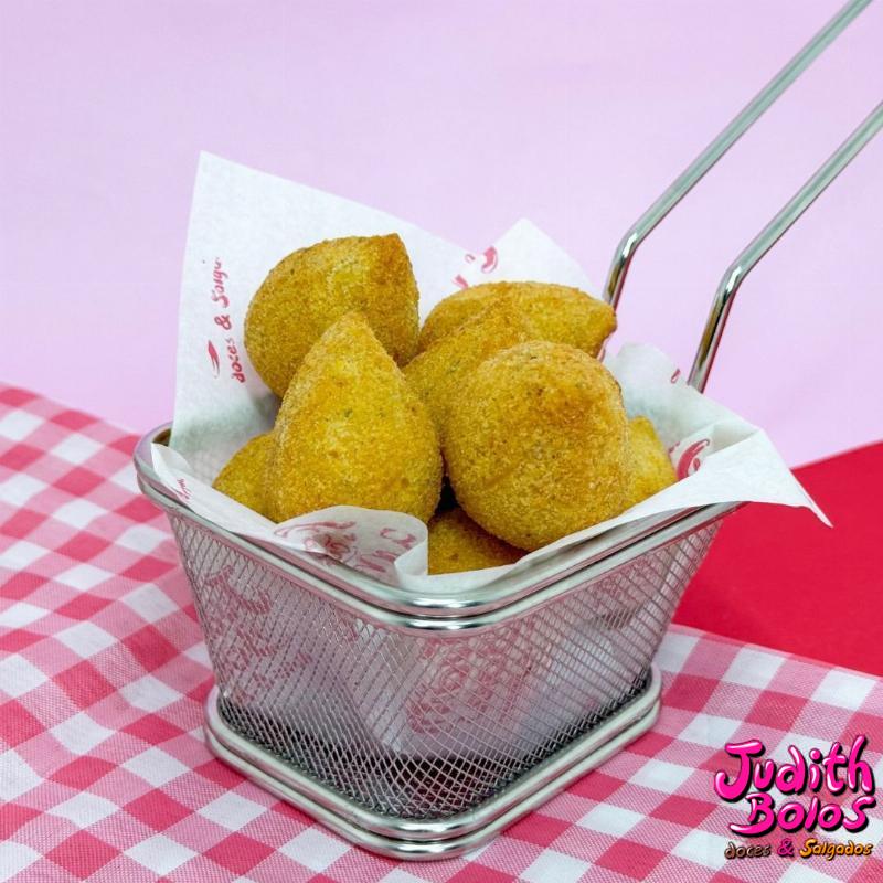 Coxinha de Frango 25 unidades