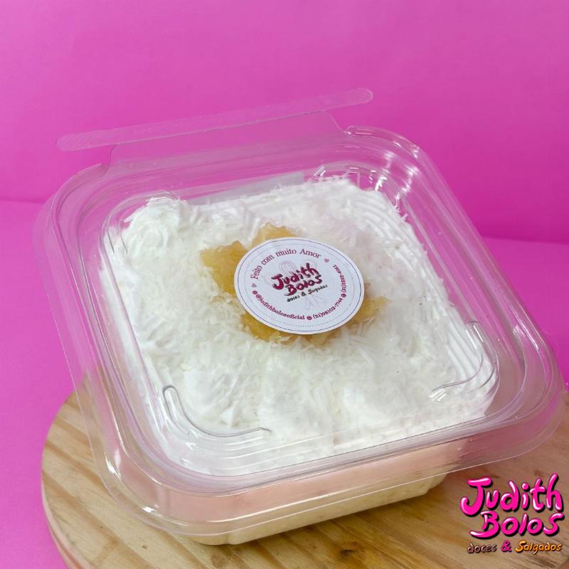 Bolo Gelado Coco com Abacaxi