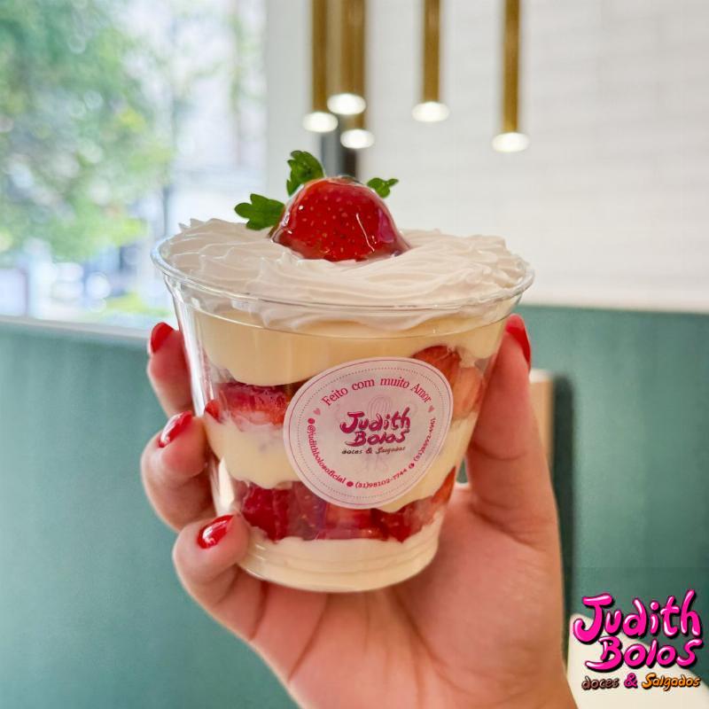 Copo Supremo de Morango