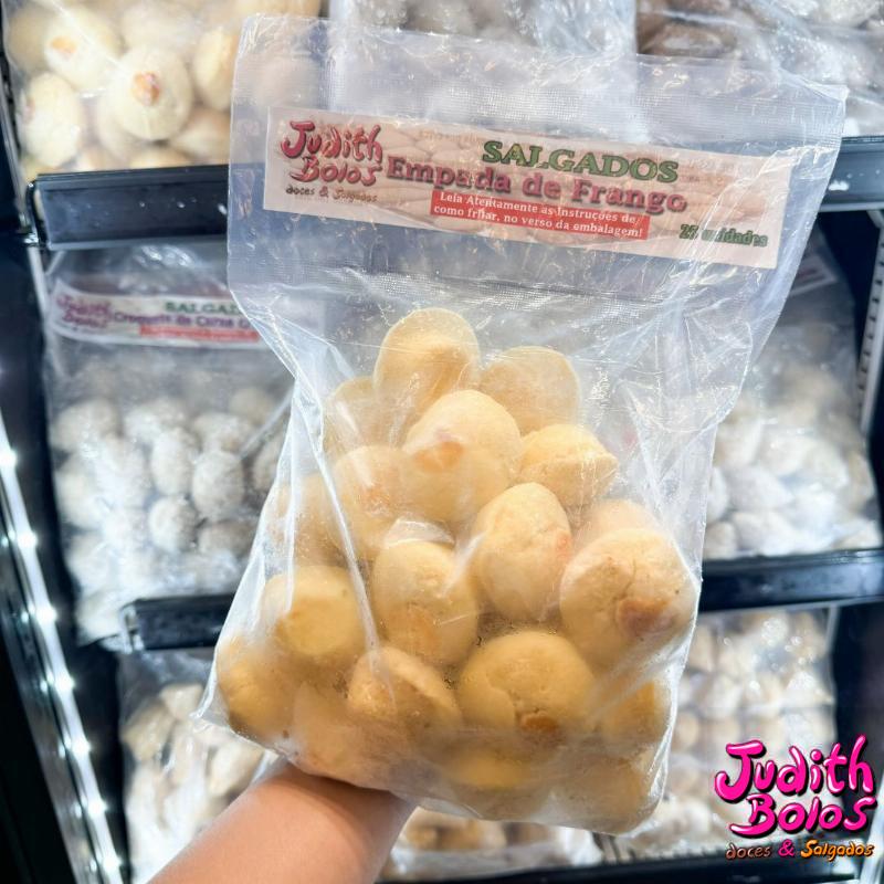 Empadinha de Frango Congelada Pct. com 25 unidades