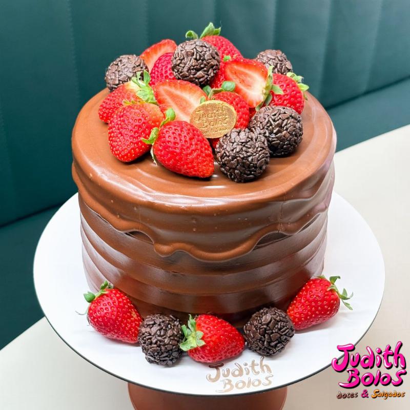 Bolo Chocolatudo - cod 13912